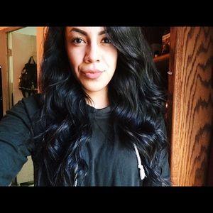 Meet your Posher, Daniela