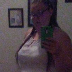 Meet your Posher, Dana