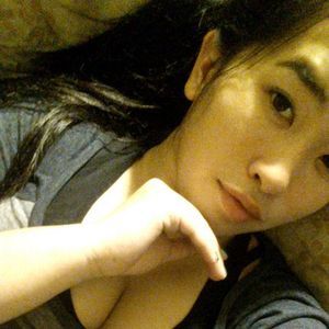 Meet your Posher, Jocelina