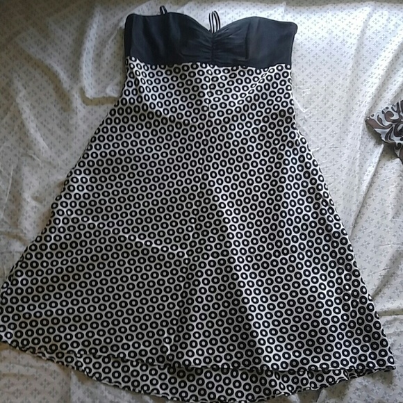 LAUNDRY by Shelli Segal Dress