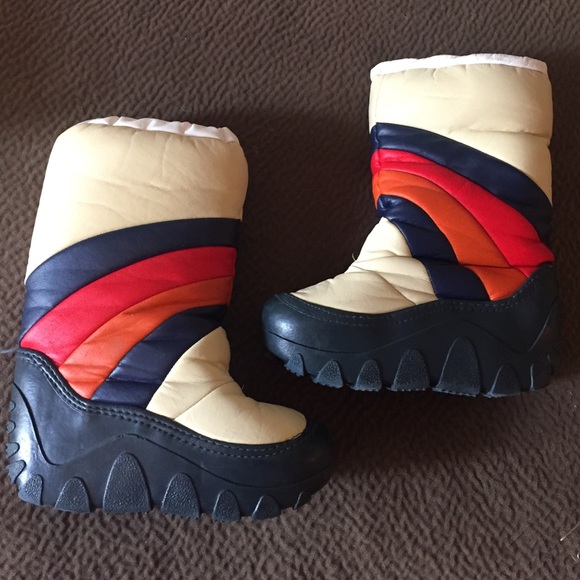 retro moon boots
