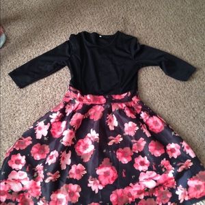 Fashion Mia black and pink flowered dress