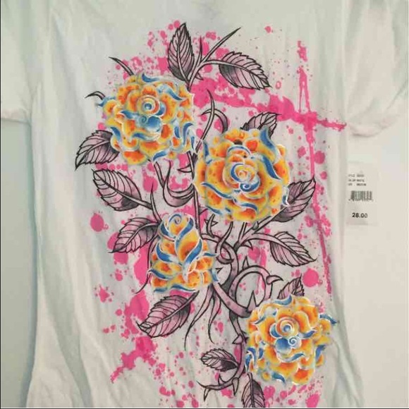 Floral T-shirt - Picture 2 of 2