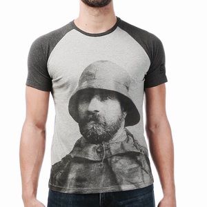 Men's Baseball Style Short Sleeve Tee (L)