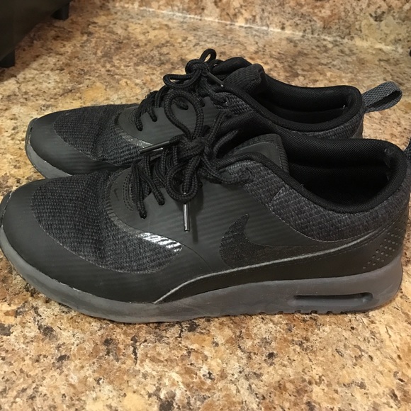 nike thea 6.5