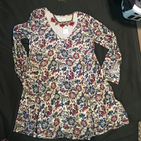 ❗️Price drop today only❗️A&F NWT swift dress