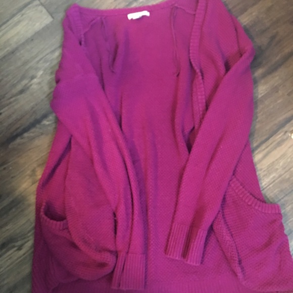 Sweater - Picture 1 of 1