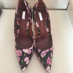 SCHUTZ BLOOM ROSE FLORAL MIX PUMPS