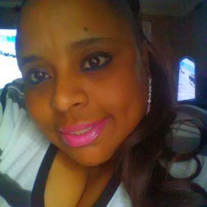 Meet your Posher, Idelis