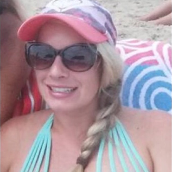 Meet your Posher, Jenny