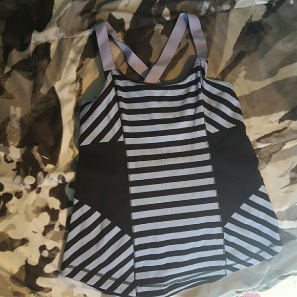 Lululemon tank top