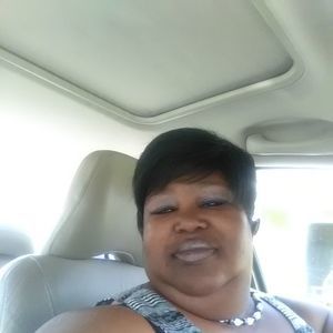 Meet your Posher, Yvonne