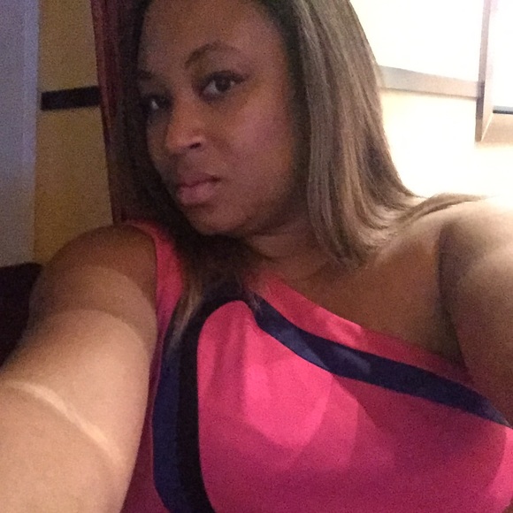 🎉HP🎉 Escada dandelion one shoulder jersey dress - Picture 4 of 4