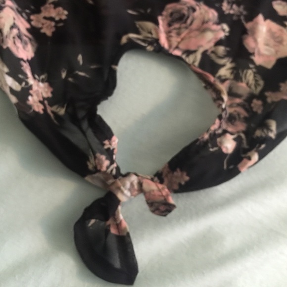 Black sheer shirt - Picture 2 of 4