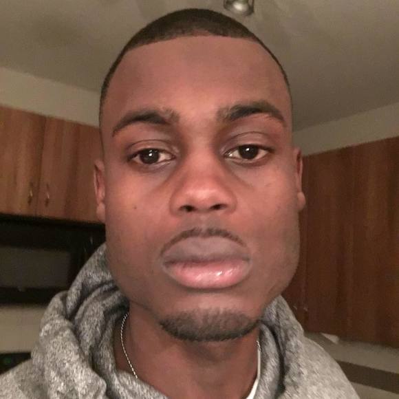 Meet your Posher, Renwick - Picture 1 of 1