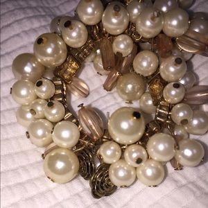 Gold with pearls bracelet