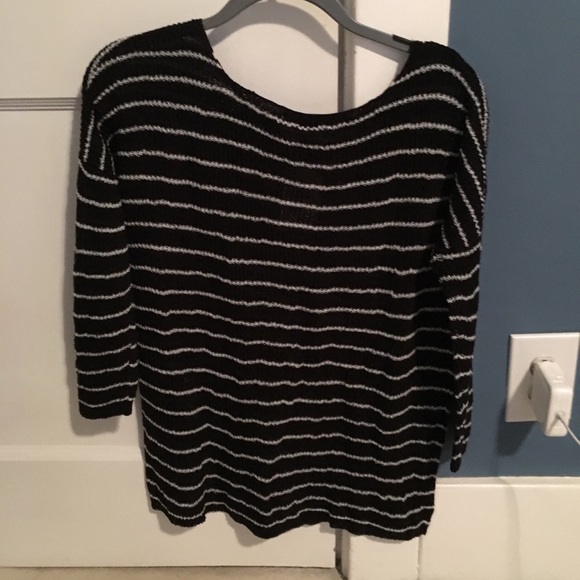 Black & White Striped H&M Sweater - Picture 2 of 3