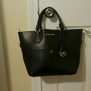 Nwot Authentic Michael Kors tote