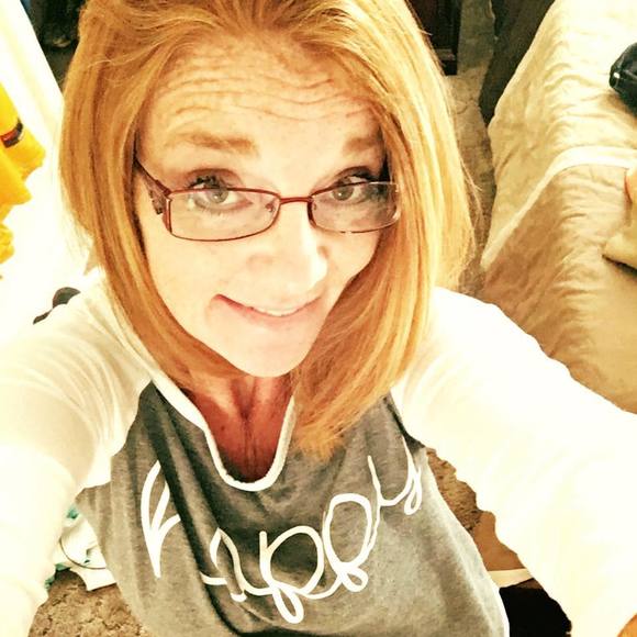 Meet your Posher, Cheryl - Picture 1 of 1