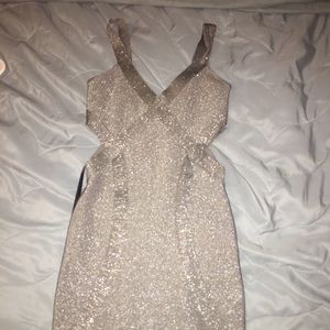 Bebe dress