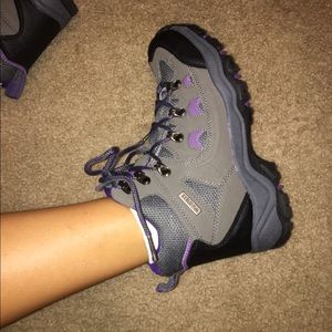 Waterproof Hiking Boots NEW
