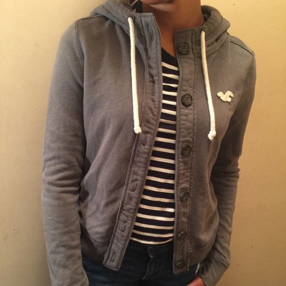 Gray button-down hoodie by Hollister - Picture 2 of 4