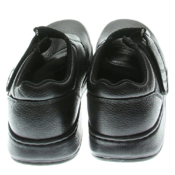 Orthofeet Men\'s Leather Shoes Size 10