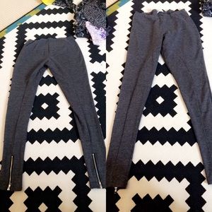 Gray leggings