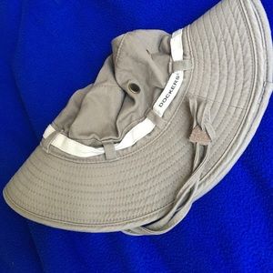 dockers khaki BUCKET HAT