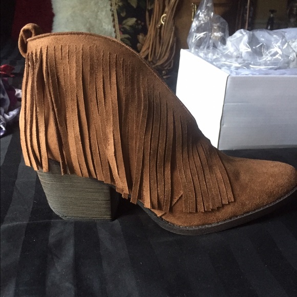 Coconuts by Matisse booties