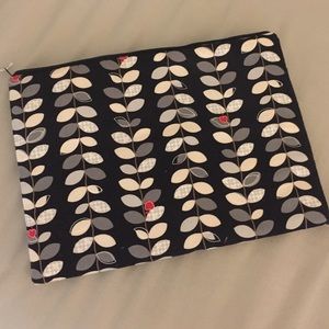 Laptop Case, bought and doesn't fit my laptop!