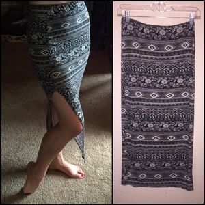 💥SALE💥Printed Midi skirt