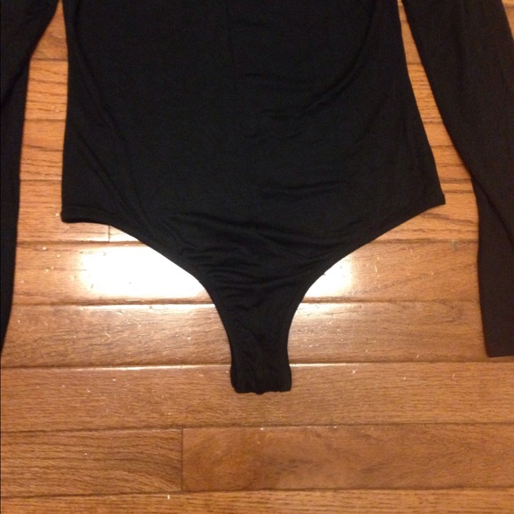 🎉One left 🎃-Mock Turtle neck body suit - Picture 4 of 4