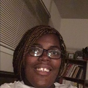 Meet your Posher, Eloise