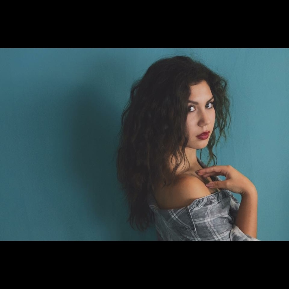 Meet your Posher, Melina