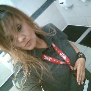 Meet your Posher, Gena