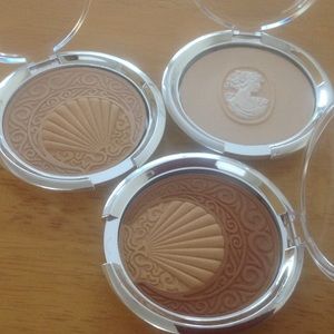 Shimmery bronzers