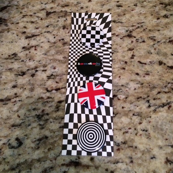Free with any purchase! Four England buttons