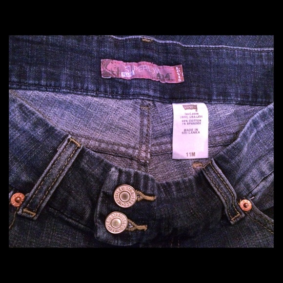 Levi jeans