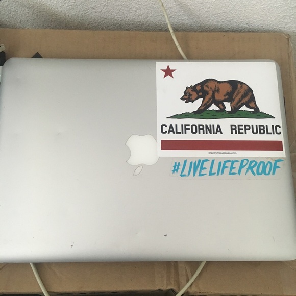 SALE!!! Apple 2010 Macbook Pro 13" Laptop