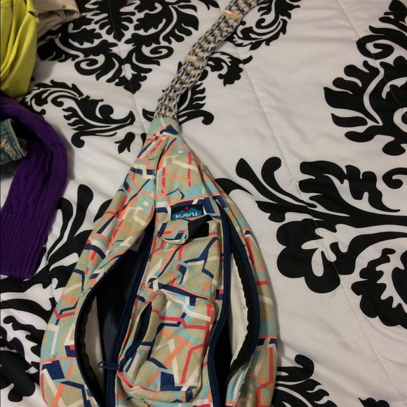Kavu Crossbody