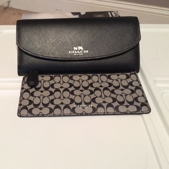Coach Wallet - Picture 2 of 2