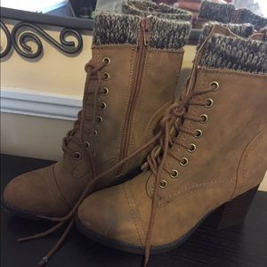 Boots / booties