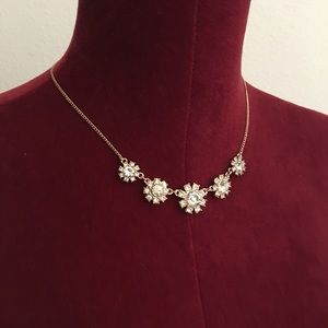 Sparkly rhinestone gold necklace!!!