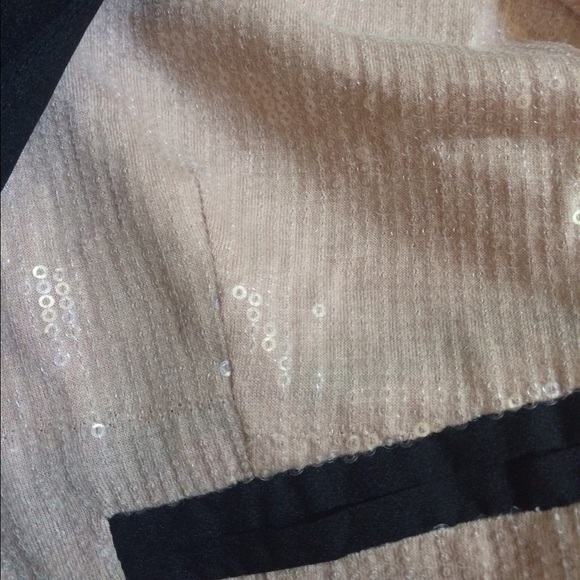 Pink sequin crop blazer - Picture 4 of 4