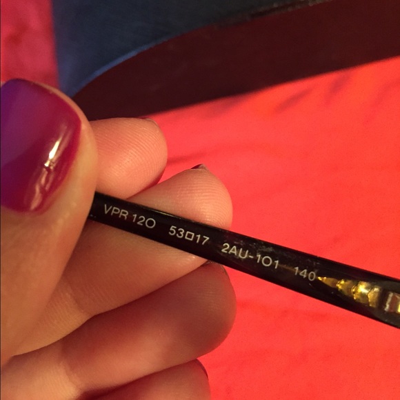 Prada glasses - Picture 3 of 4