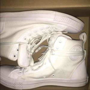 Converse Chuck Taylor Guard Hi Sneaker