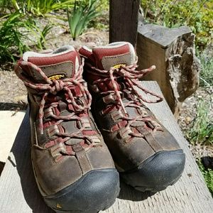 KEEN Women's Detroit Mid Steel Toe