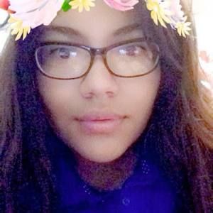 Meet your Posher, Celeste