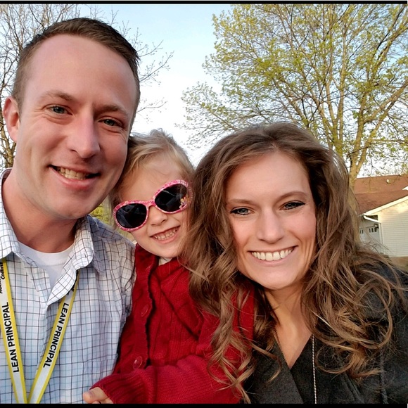 Meet your Posher, Jessie - Picture 3 of 4